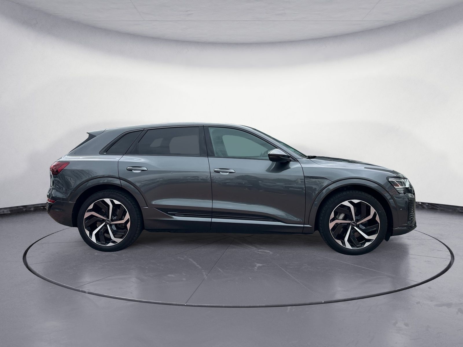 Audi Q8 e-tron 50 quattro S-line Matrix/AHK/ACC/Kamer foto 10