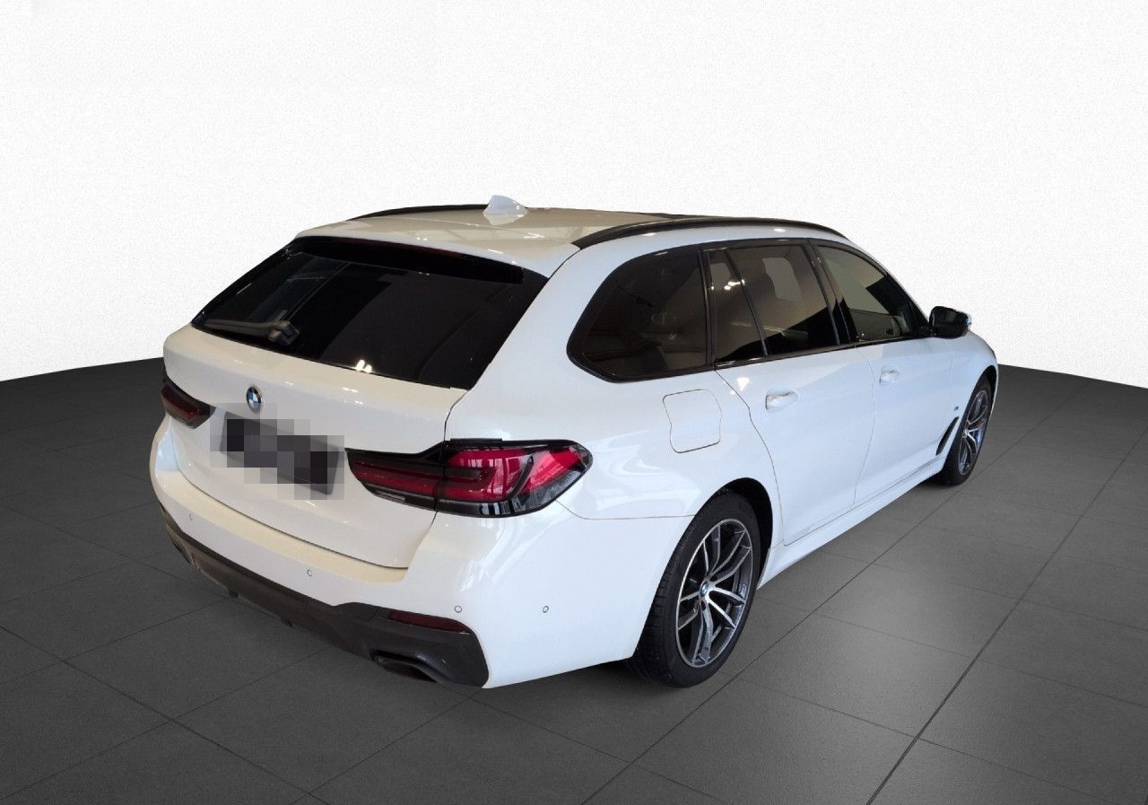 BMW 520d Tour M SPORT Pro DAProf Pano Laser H/K AHK foto 5
