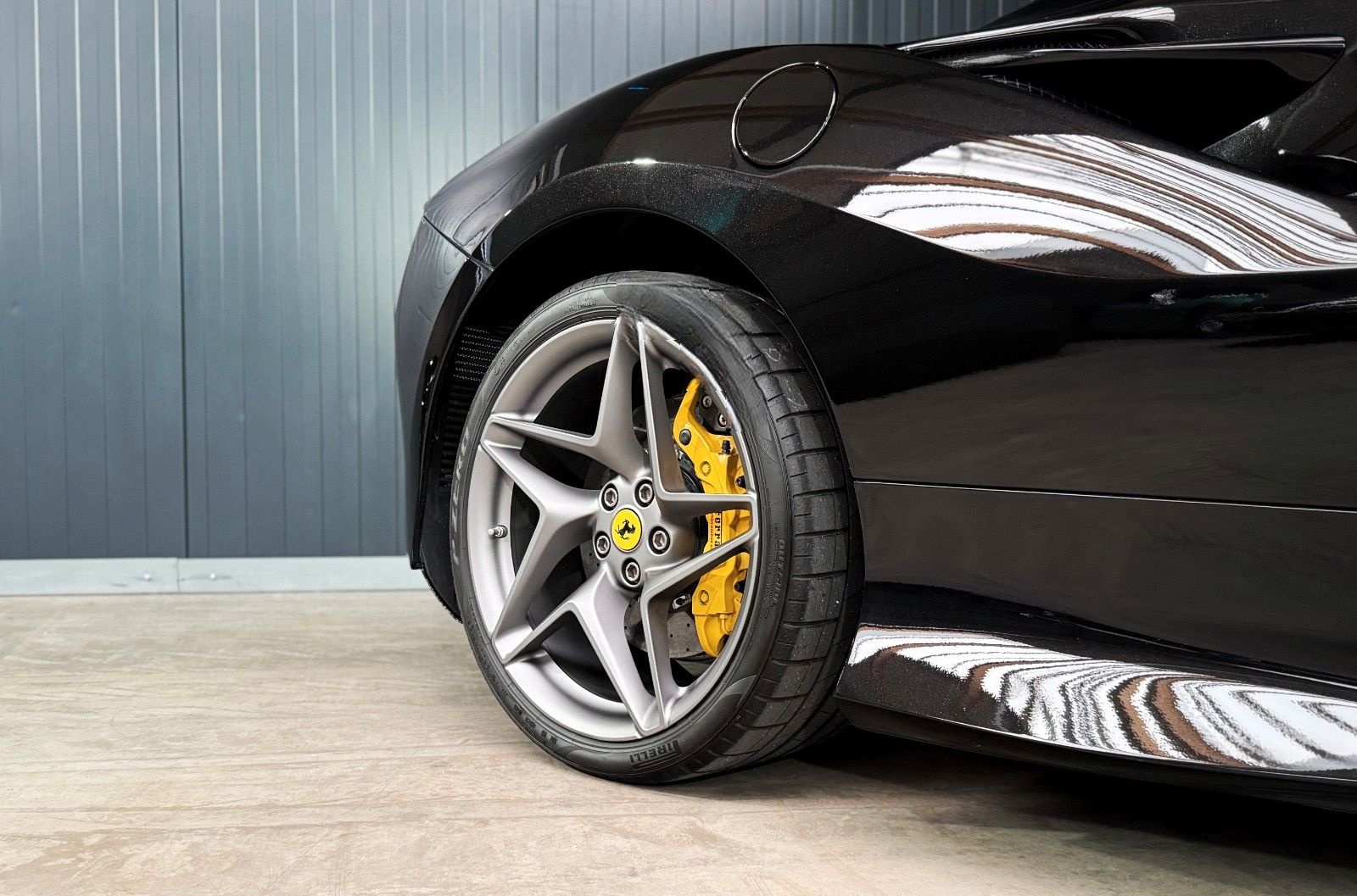 Ferrari F8 Spider + Nero Daytona + Carbon + Lift + Garan foto 17