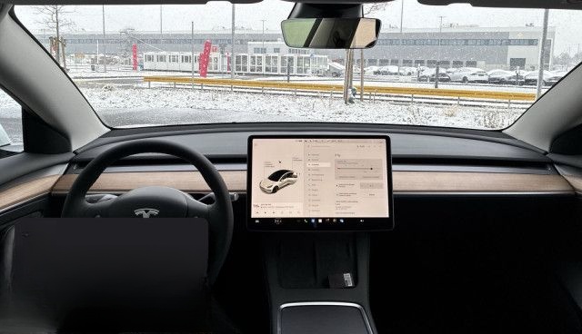Tesla Model 3 Long Range AWD foto 12