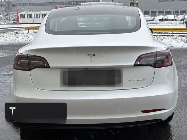 Tesla Model 3 Long Range AWD foto 5