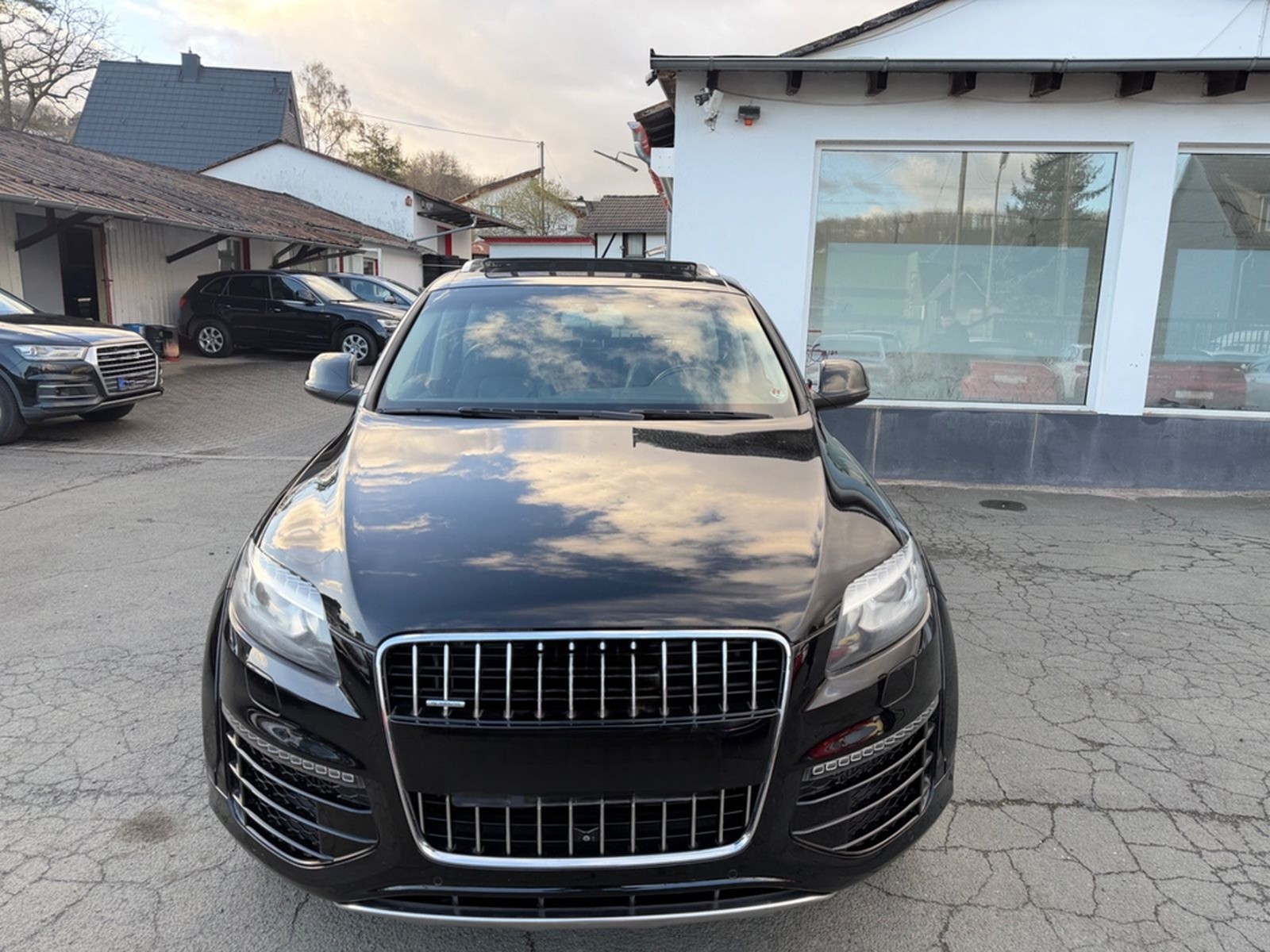 Audi Q7 3.0 TDI l quattro/Pano-Dach/7-Sitzer foto 2
