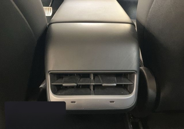 Tesla Model 3 Performance foto 13