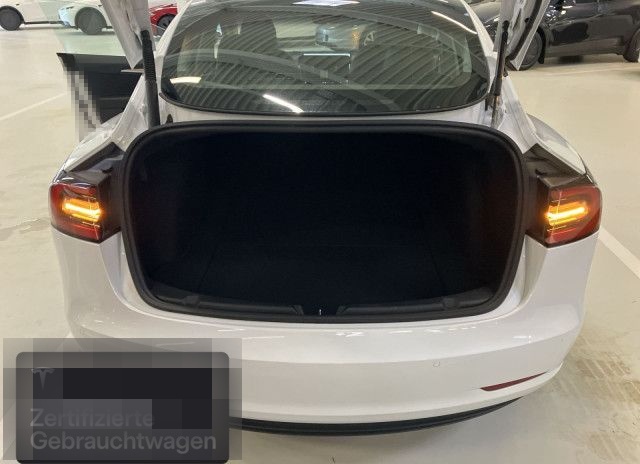 Tesla Model 3 Performance foto 9