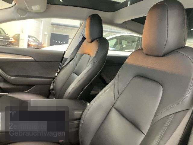 Tesla Model 3 Performance foto 10