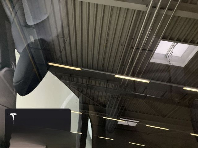 Tesla Model Y Long Range AWD foto 18