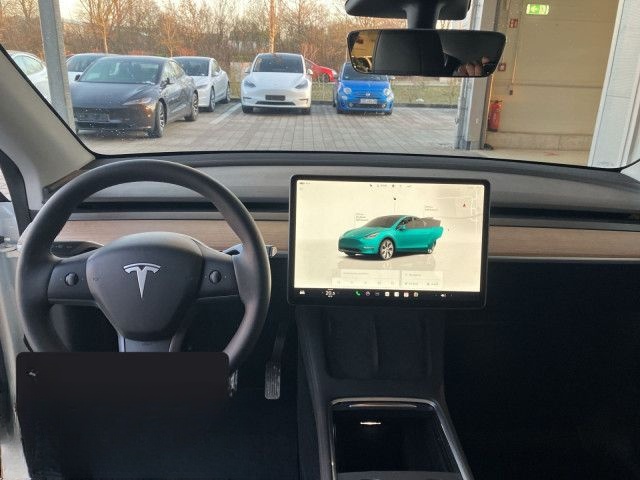 Tesla Model Y Long Range AWD foto 14