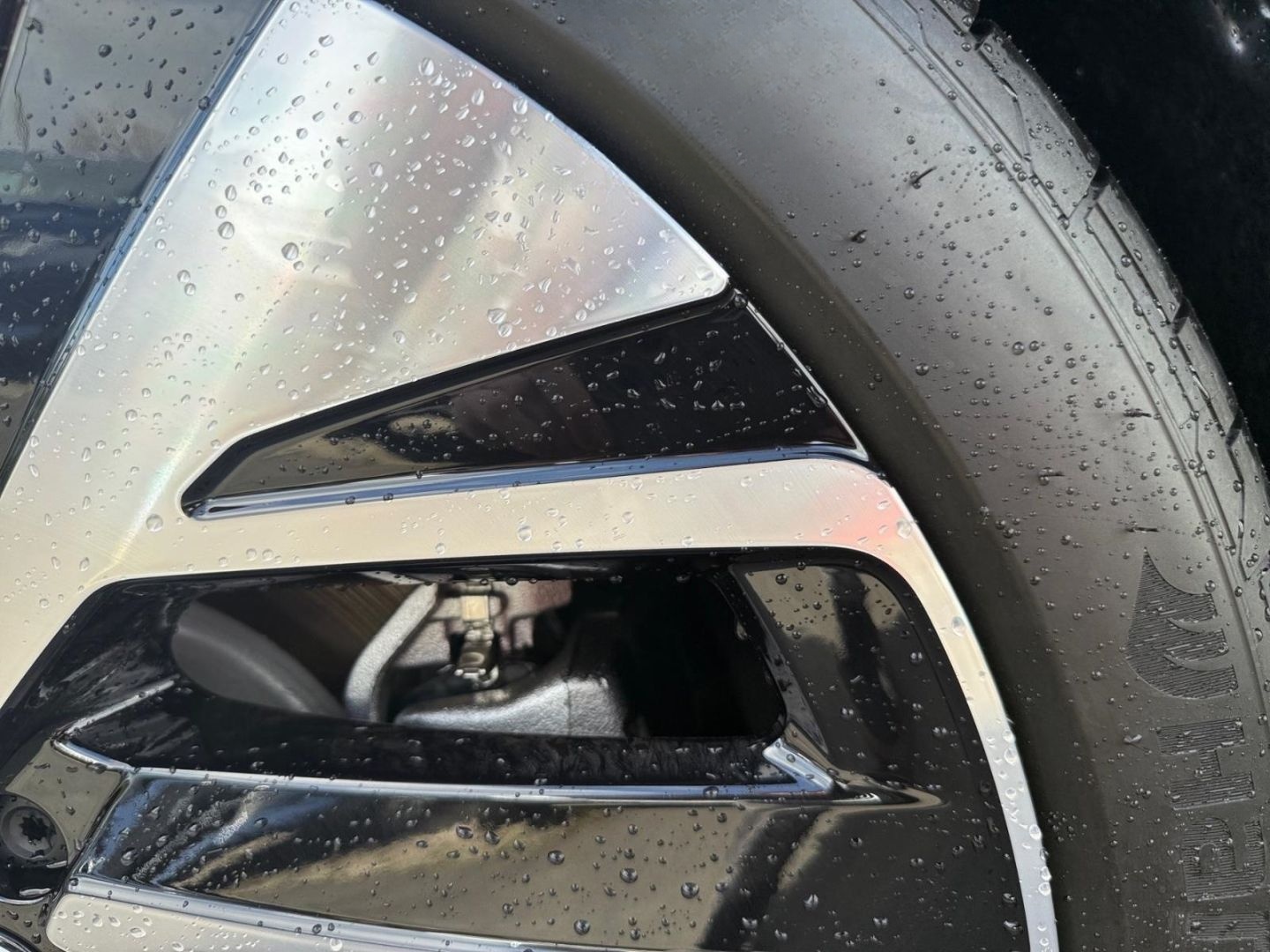 Volkswagen ID.5 Pro 210 kW (286 PS) 77 kWh 1-Gang-Automatik foto 9