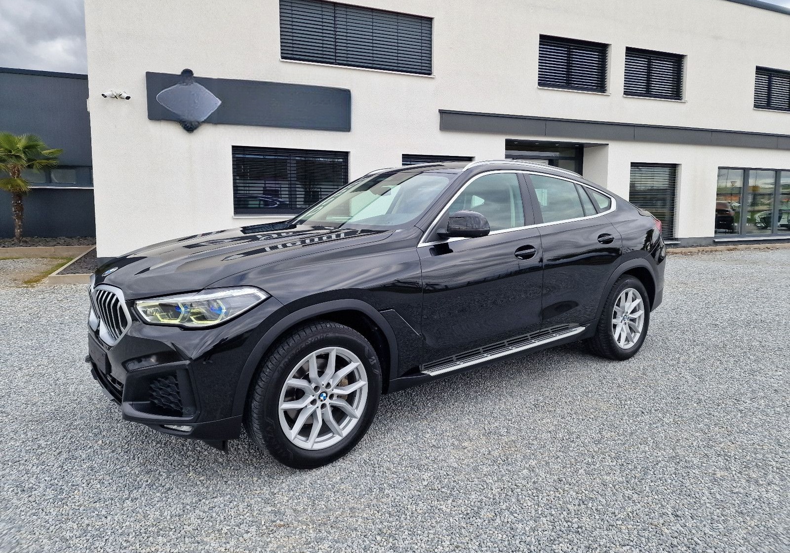 BMW X6 xDrive30d,NaviProf,Laser,HUD,AHK,SurroundView foto 2