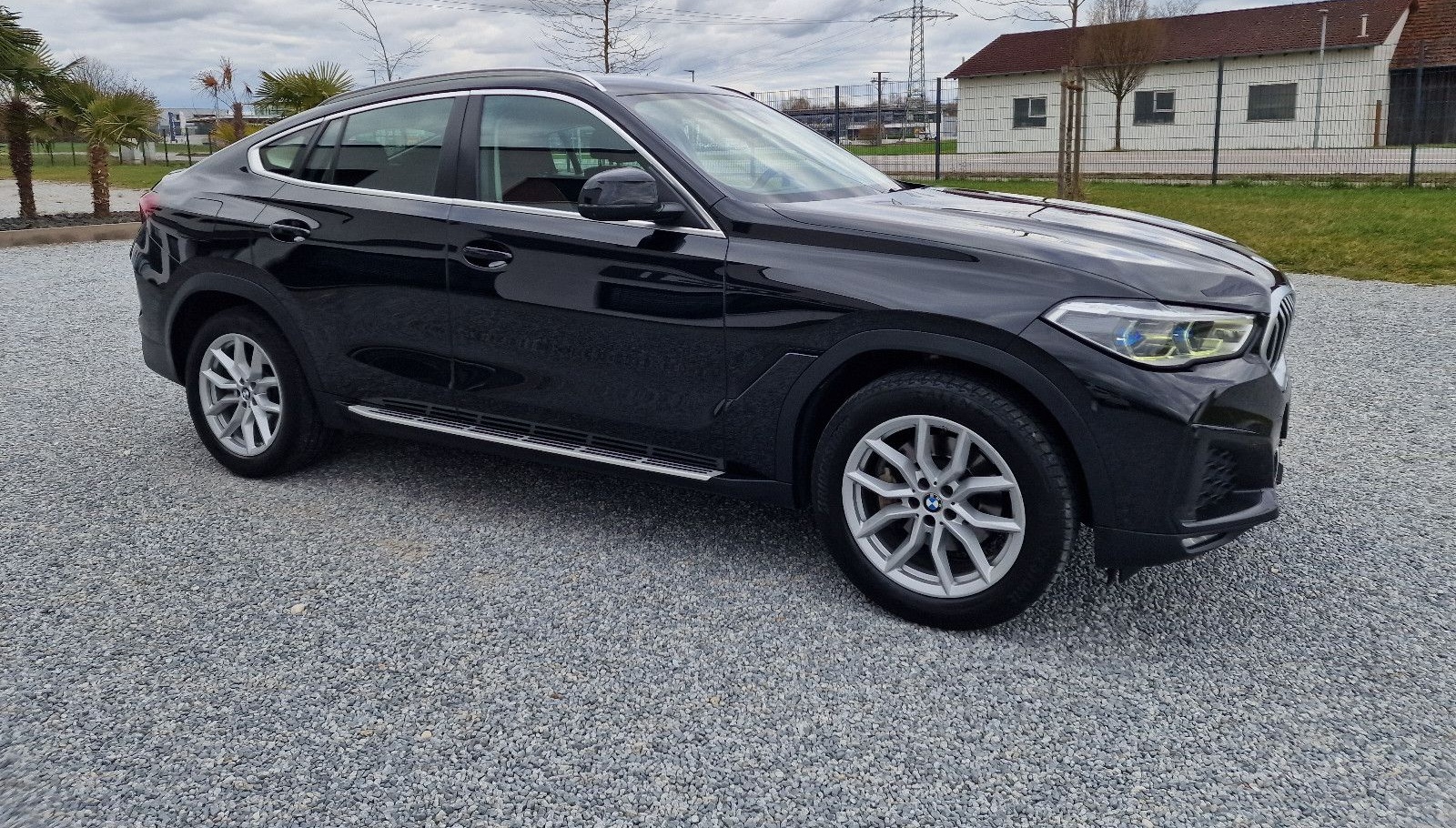 BMW X6 xDrive30d,NaviProf,Laser,HUD,AHK,SurroundView foto 13