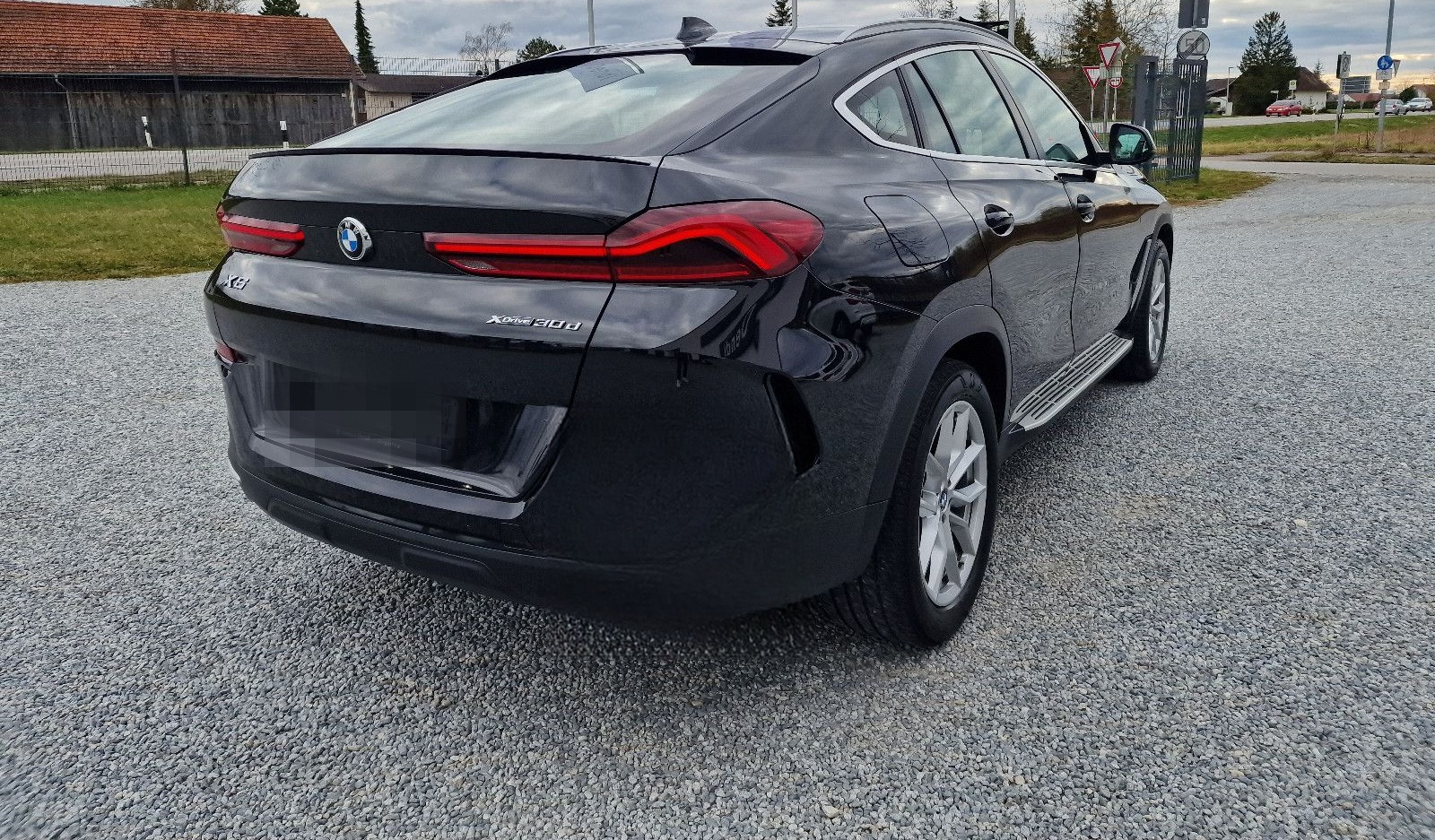 BMW X6 xDrive30d,NaviProf,Laser,HUD,AHK,SurroundView foto 10