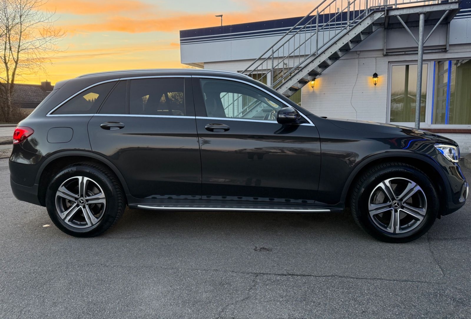 Mercedes-Benz GLC 200 4Matic AMG Line(AHK-NAVI-LED-SHZ-Kamera) foto 8