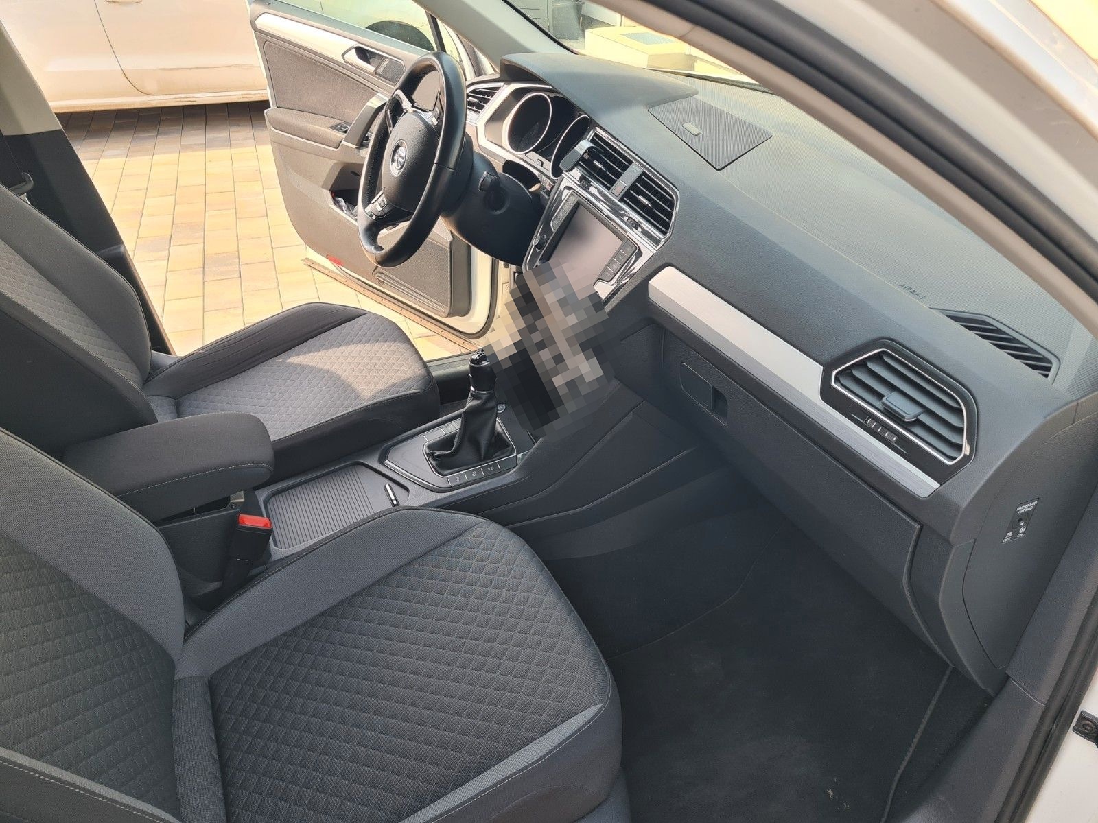 Volkswagen Tiguan 2 2.0 TDI SCR BMT Comfortline foto 6