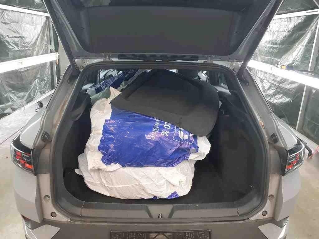 Volkswagen ID.4 Pro Perform 150kW IQ Navi HUD Panorama 360° foto 8
