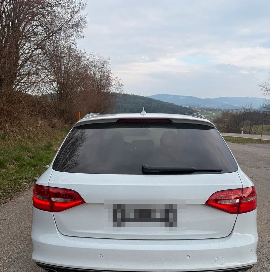 Audi A4 3.0 Diesel S-line Quattro foto 8