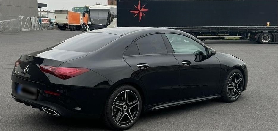 Mercedes-Benz CLA 200 2024 Facelift foto 4