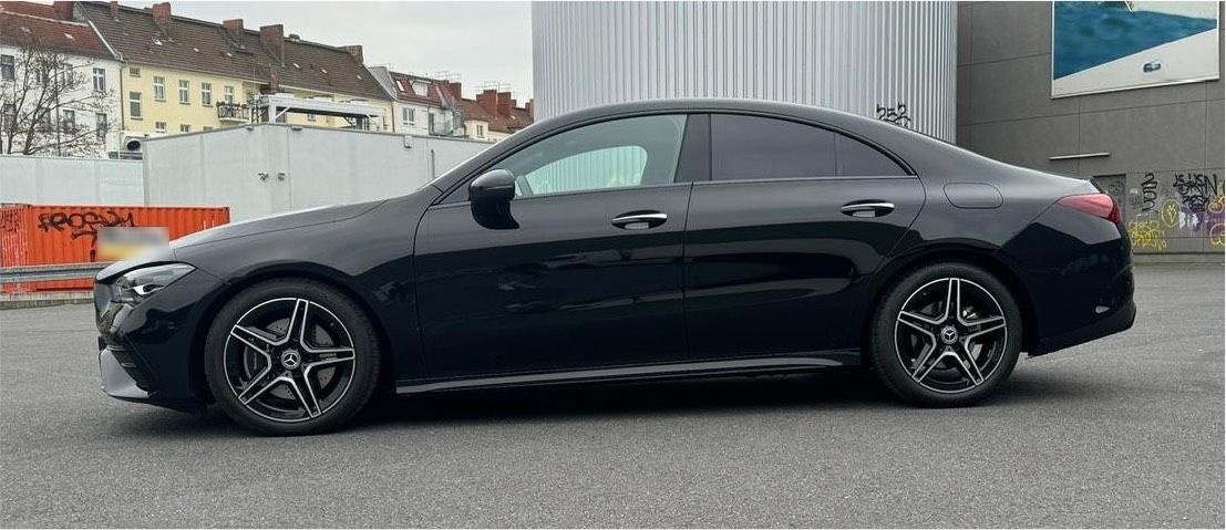 Mercedes-Benz CLA 200 2024 Facelift foto 8