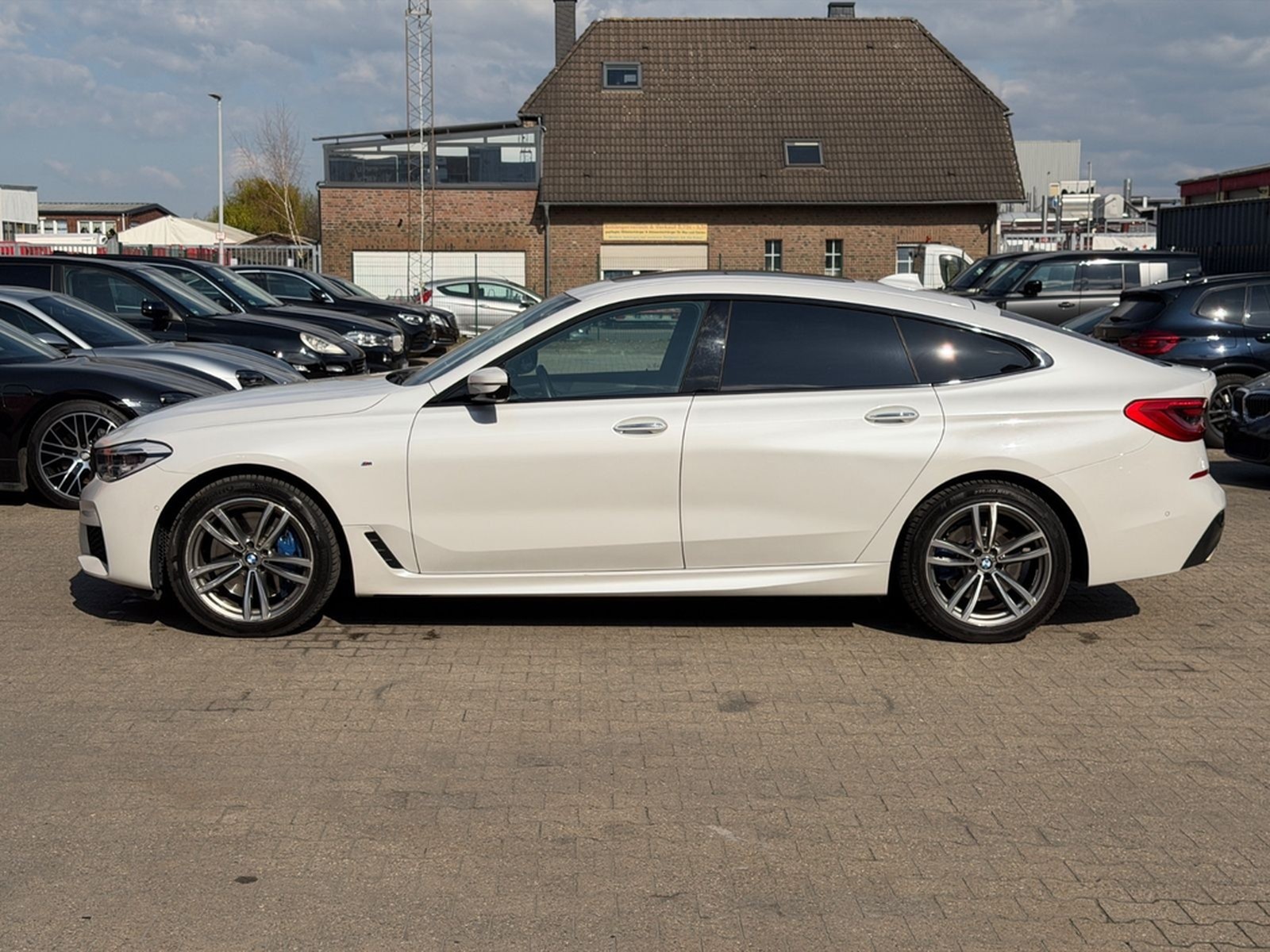 BMW 630d Gran Turismo M Sport Paket/Pano/HUD/360/LED foto 9