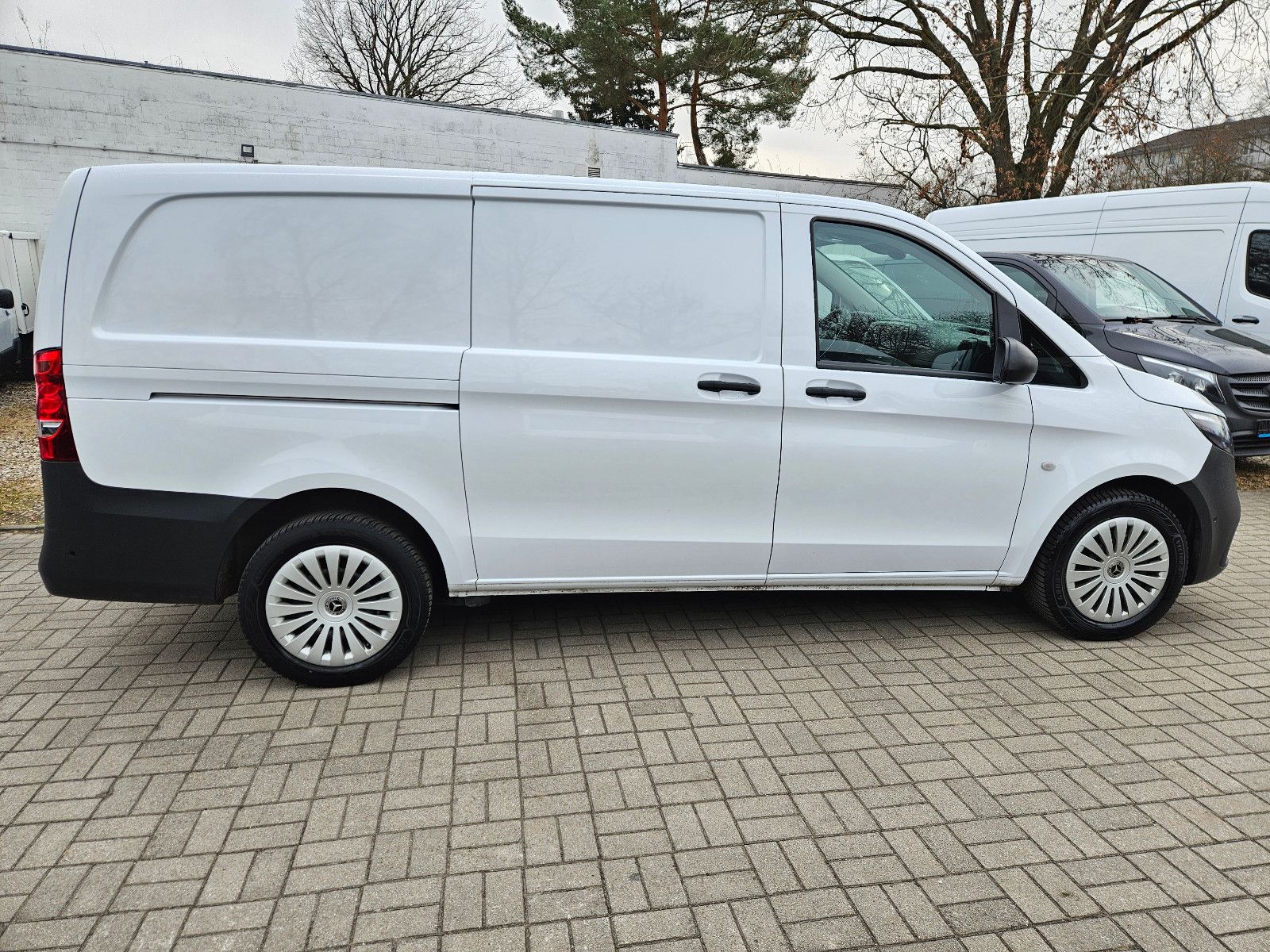 Mercedes-Benz Vito 116 CDI PRO LANG 9G-TR RF-KAM 2,5tAHK mögl. foto 4