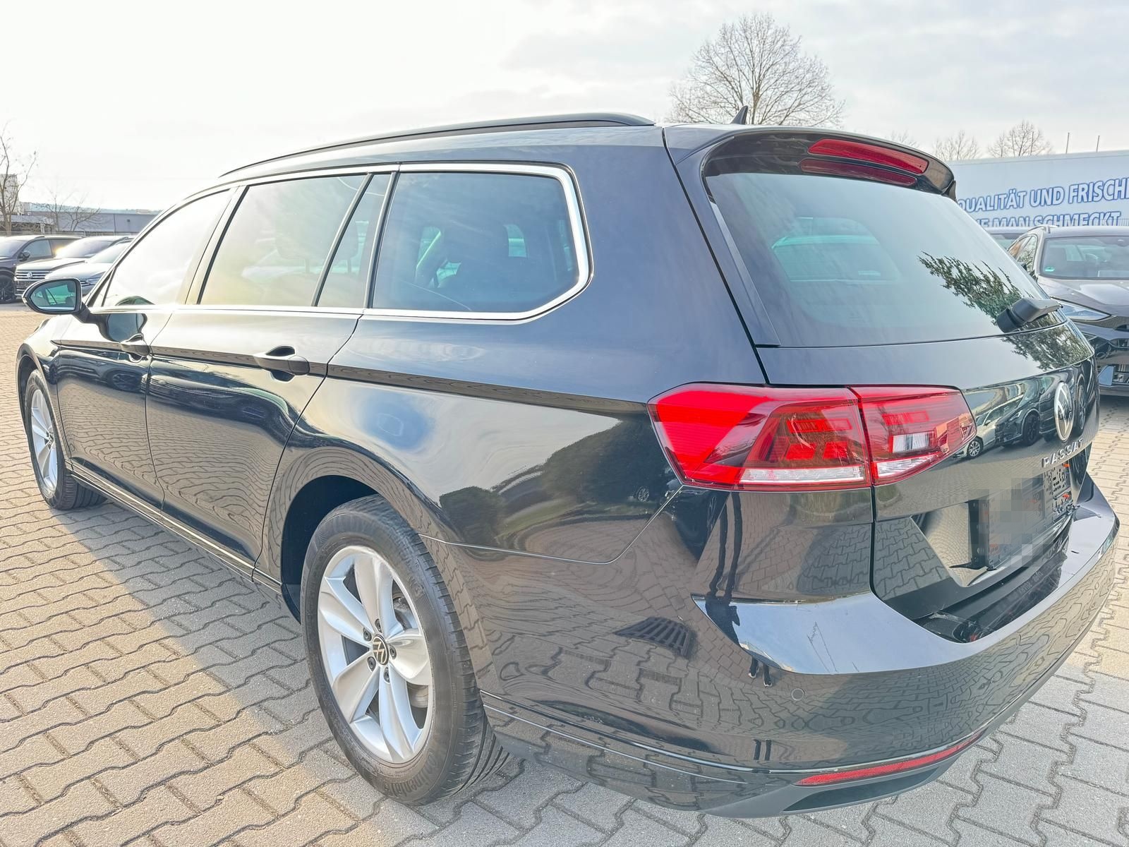 Volkswagen Passat Variant 2.0TDI Business Navi Kamera PDC foto 3