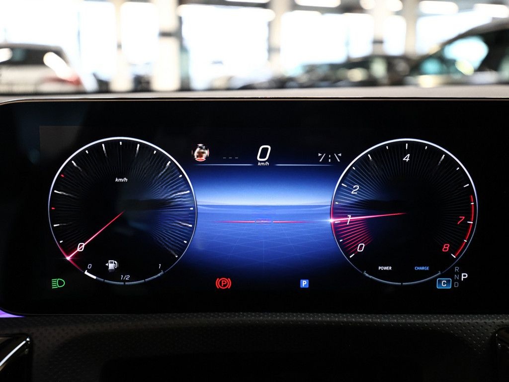 Mercedes-Benz A 180 AMG Special Edition Distr. LED Navi Pano S foto 19
