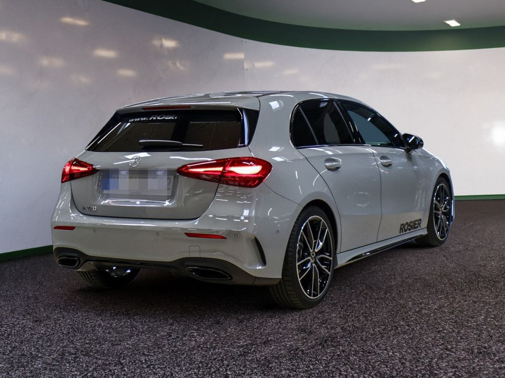 Mercedes-Benz A 180 AMG Special Edition Distr. LED Navi Pano S foto 5