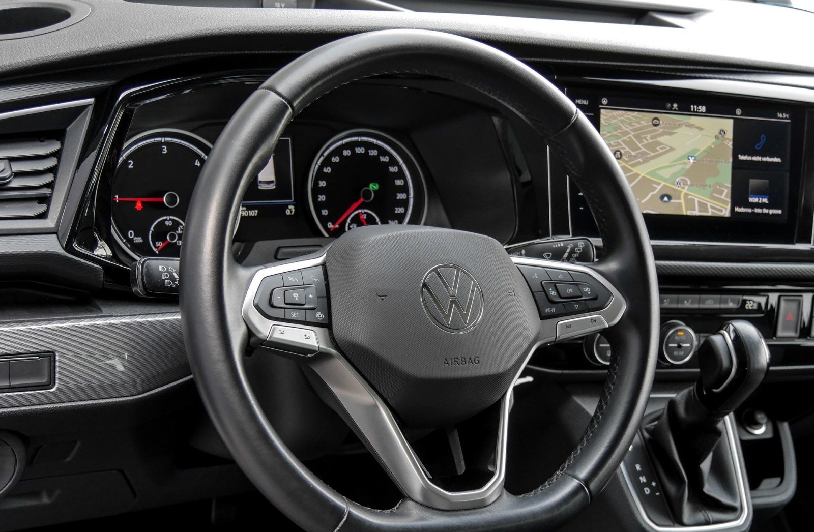 Volkswagen T6 Multivan 6.1 Gen. SIX  2.0 TDI DSG 4M LED NAV foto 9