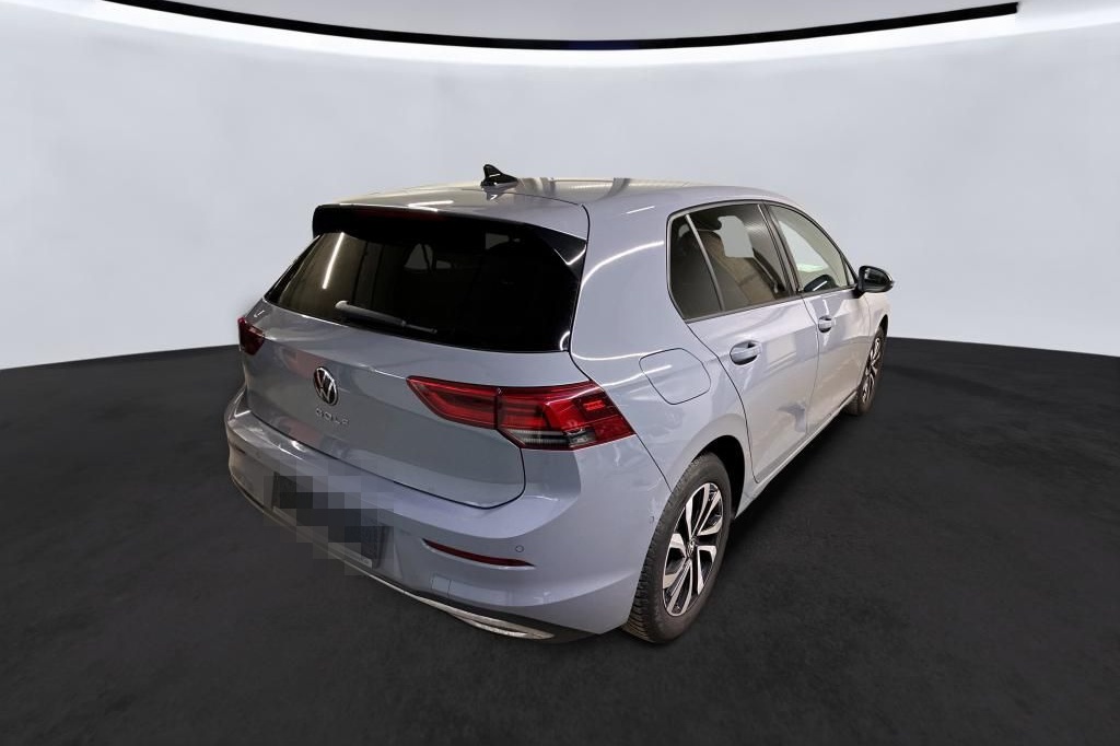 Volkswagen Golf VIII 1.5 TSI Active Navi, Rear-View, ZGV foto 5