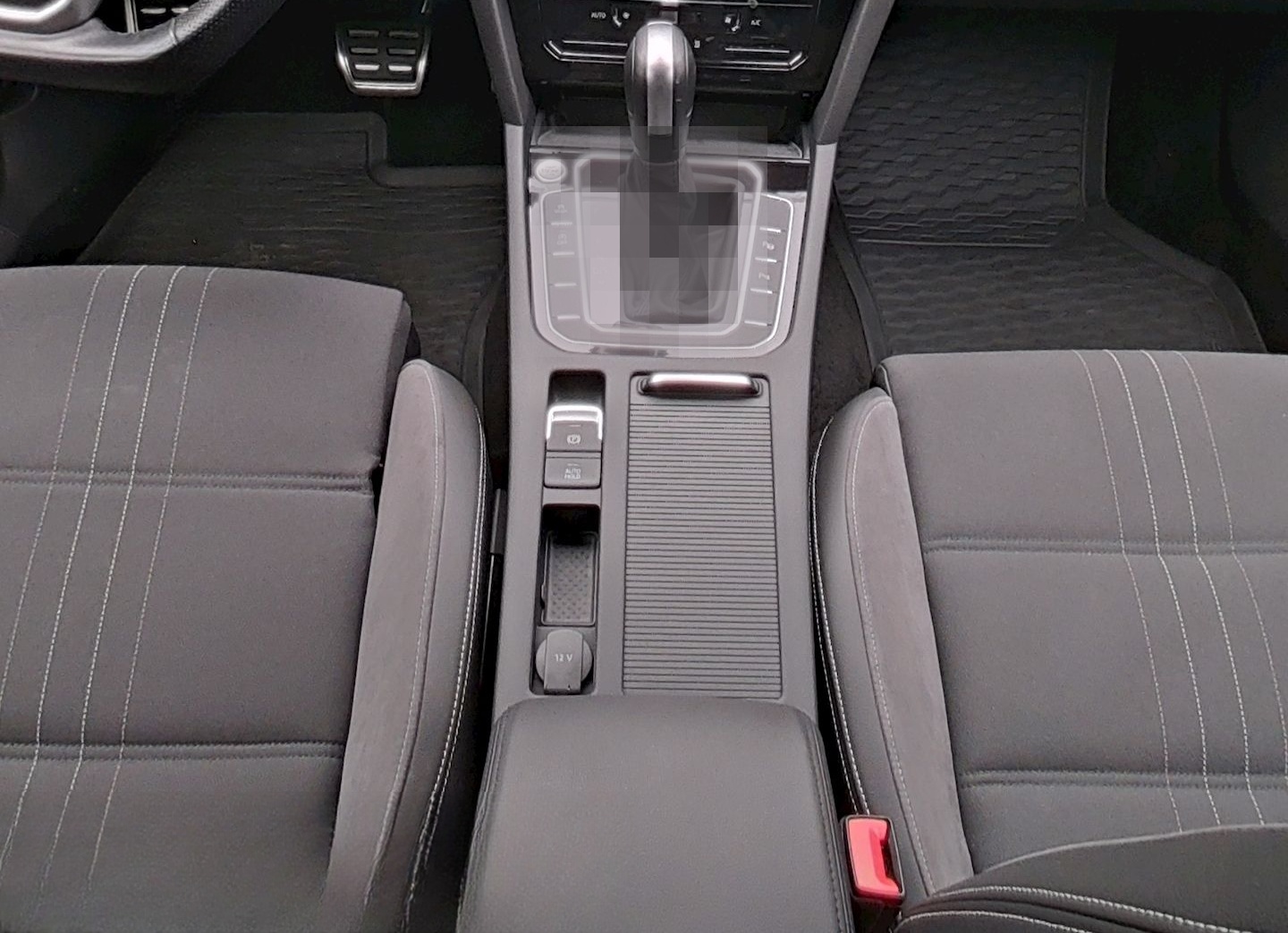 Volkswagen Passat Variant 2.0 TDI DSG 4Mo. Alltrack IQ.LIGH foto 16