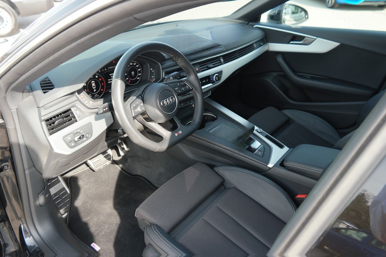 Audi A5 Sportback 2.0 TFSI S-Line LED Virtual Cockpit foto 11