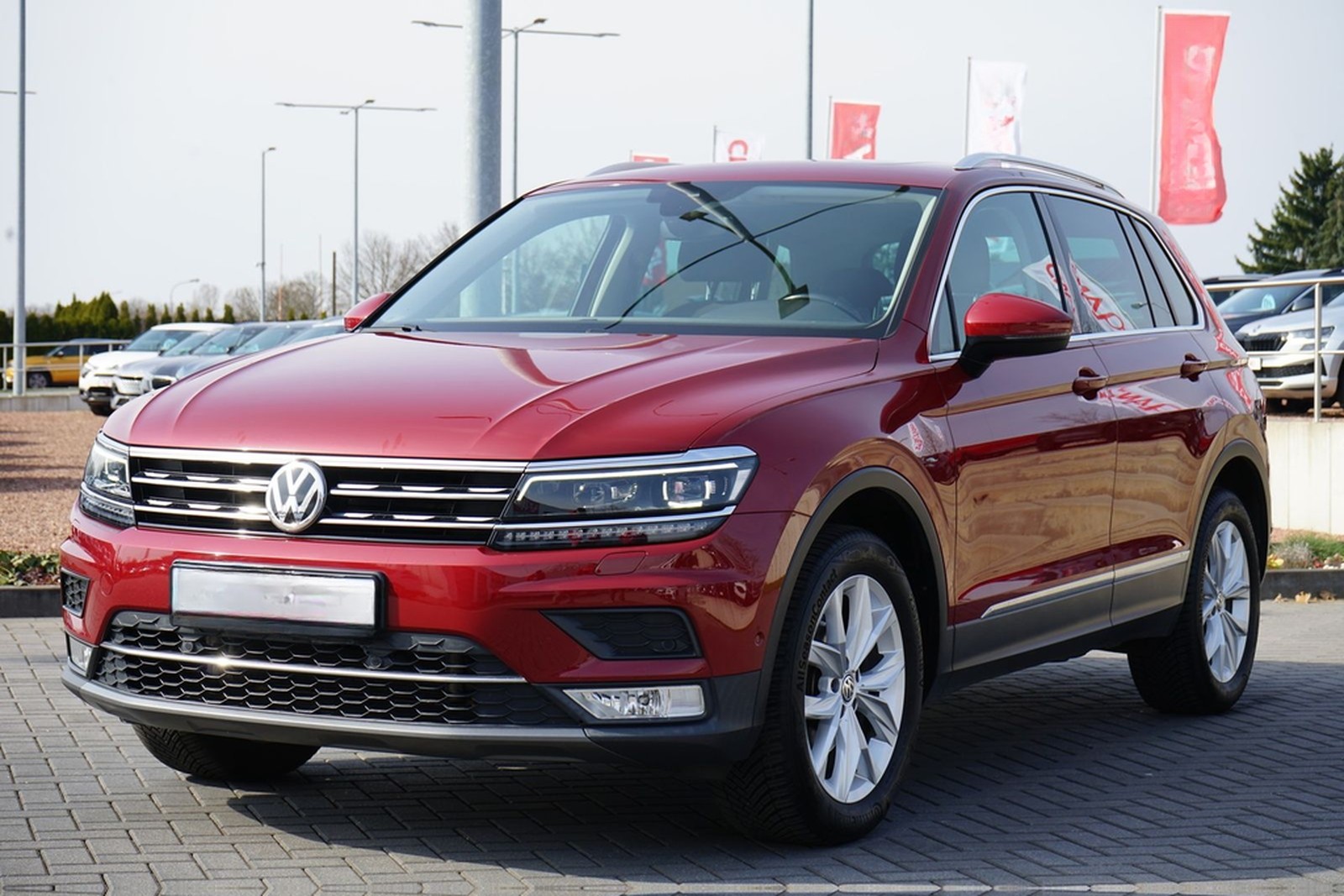 Volkswagen Tiguan 1.4 TSI Highline 4Motion LED Navi ACC AHK foto 2