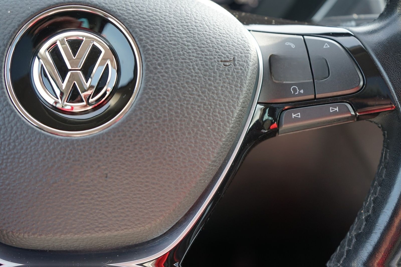 Volkswagen Tiguan 1.4 TSI Highline 4Motion LED Navi ACC AHK foto 27