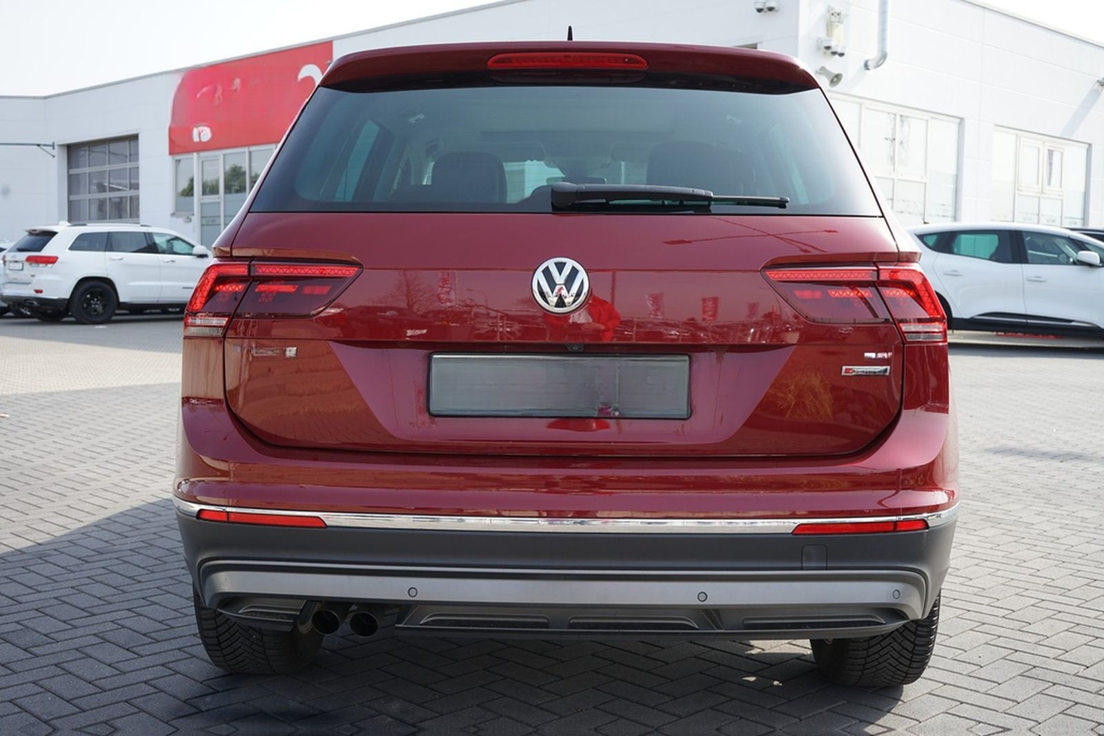 Volkswagen Tiguan 1.4 TSI Highline 4Motion LED Navi ACC AHK foto 7