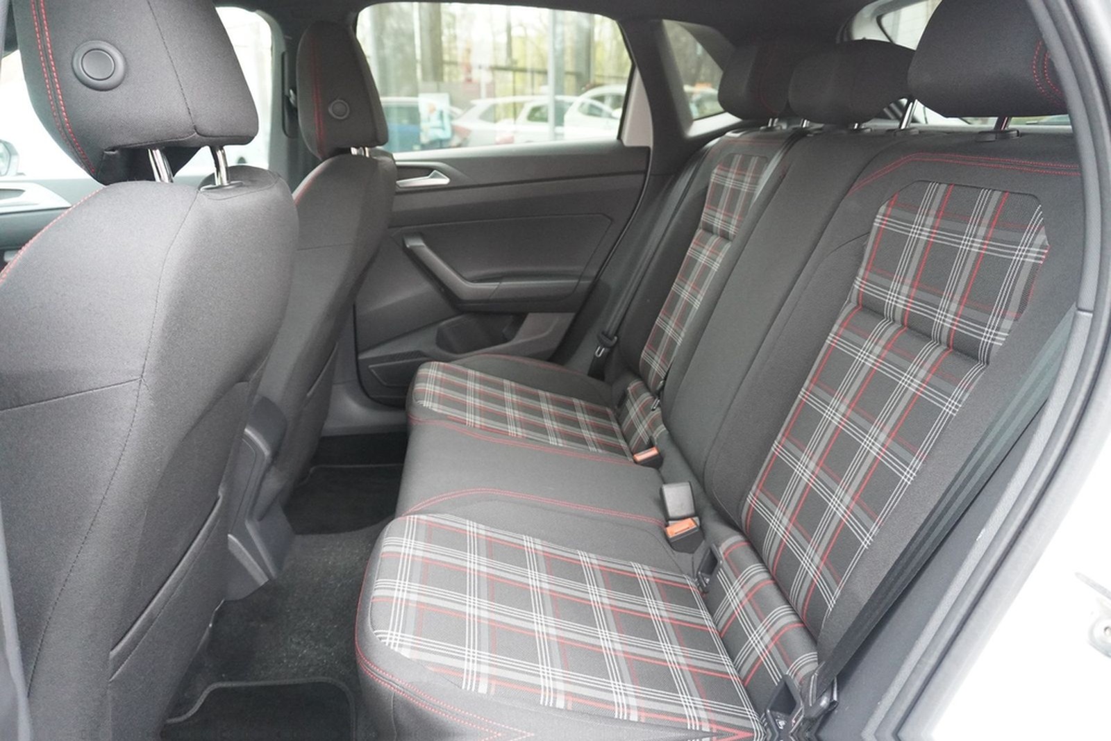 Volkswagen Polo 2.0 GTI LED Navi Kamera DAB Virtual Cockpit foto 12