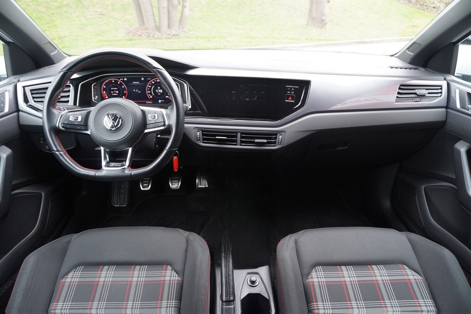 Volkswagen Polo 2.0 GTI LED Navi Kamera DAB Virtual Cockpit foto 14