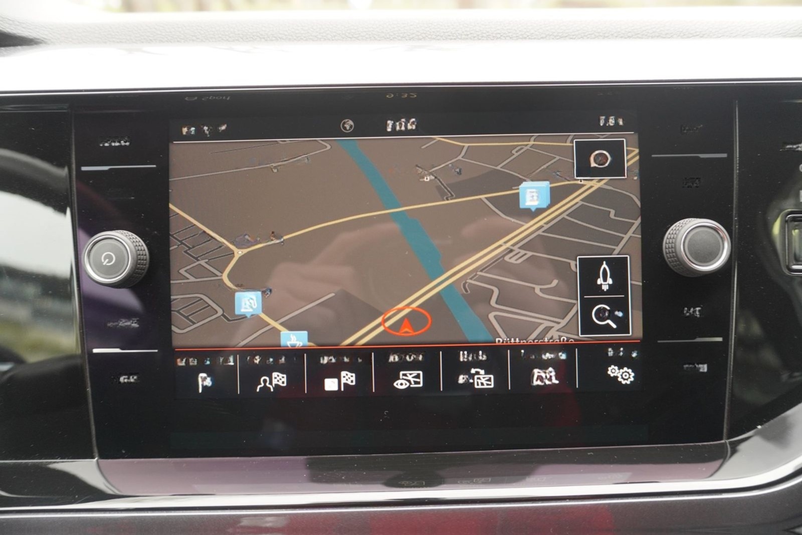 Volkswagen Polo 2.0 GTI LED Navi Kamera DAB Virtual Cockpit foto 19
