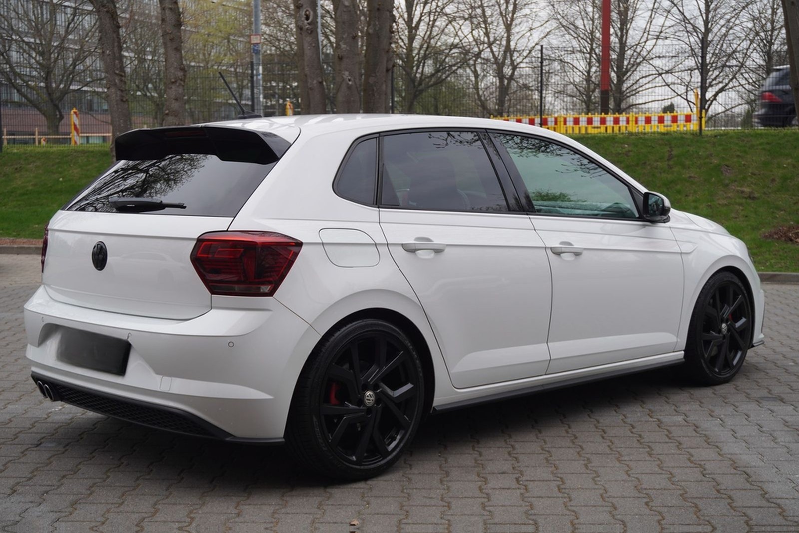 Volkswagen Polo 2.0 GTI LED Navi Kamera DAB Virtual Cockpit foto 6