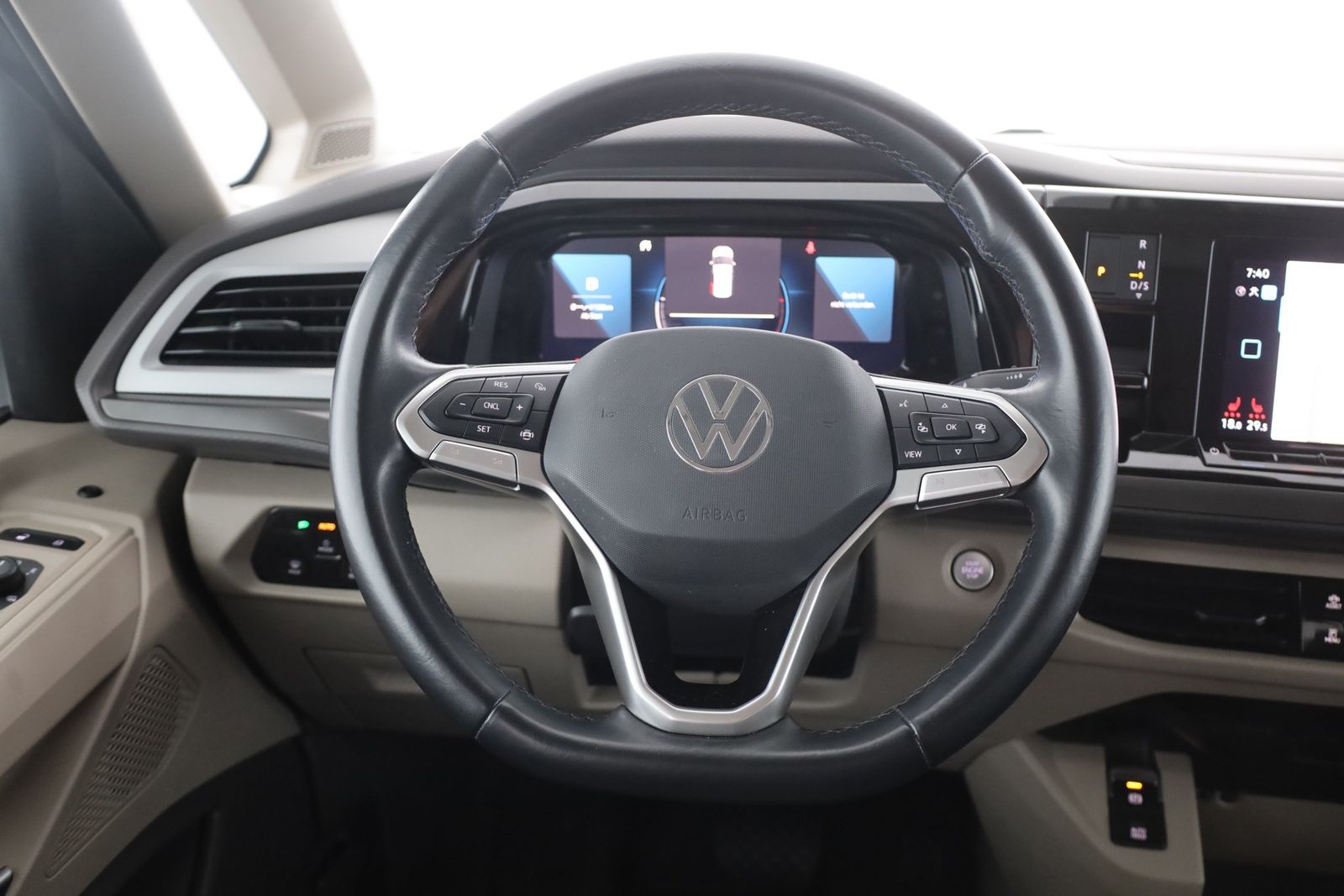 Volkswagen T7 Multivan 2.0 TDI DSG LED Kamera Sitzheizung foto 13