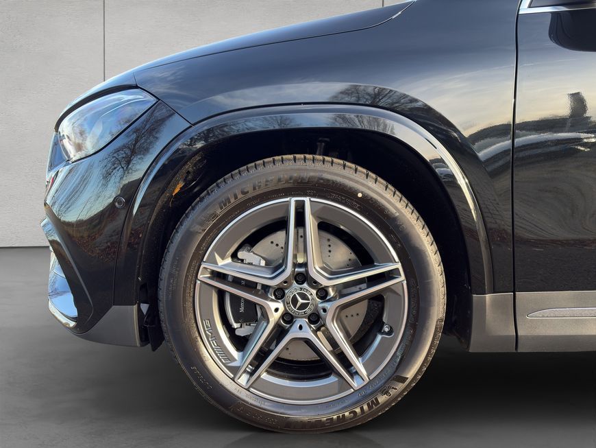 Mercedes-Benz GLA 180  AMG Advan+|V-Dämpf|Beam|Distro|PreSafe foto 19