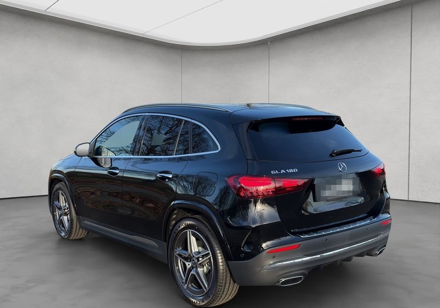 Mercedes-Benz GLA 180  AMG Advan+|V-Dämpf|Beam|Distro|PreSafe foto 3