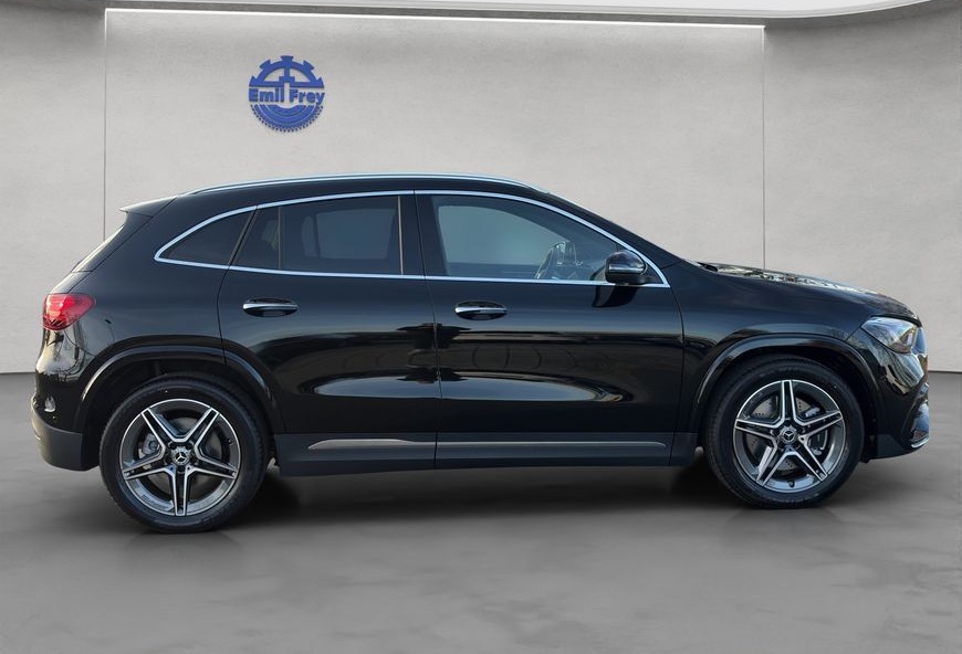 Mercedes-Benz GLA 180  AMG Advan+|V-Dämpf|Beam|Distro|PreSafe foto 7