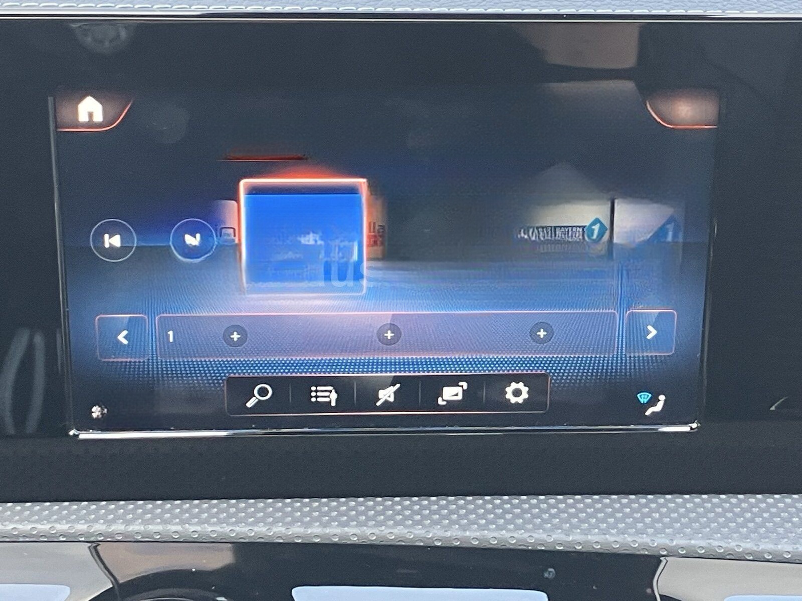 Mercedes-Benz CLA 250 e SB PROGRESSIVE APPLE PANO LED AMBIENTE foto 14