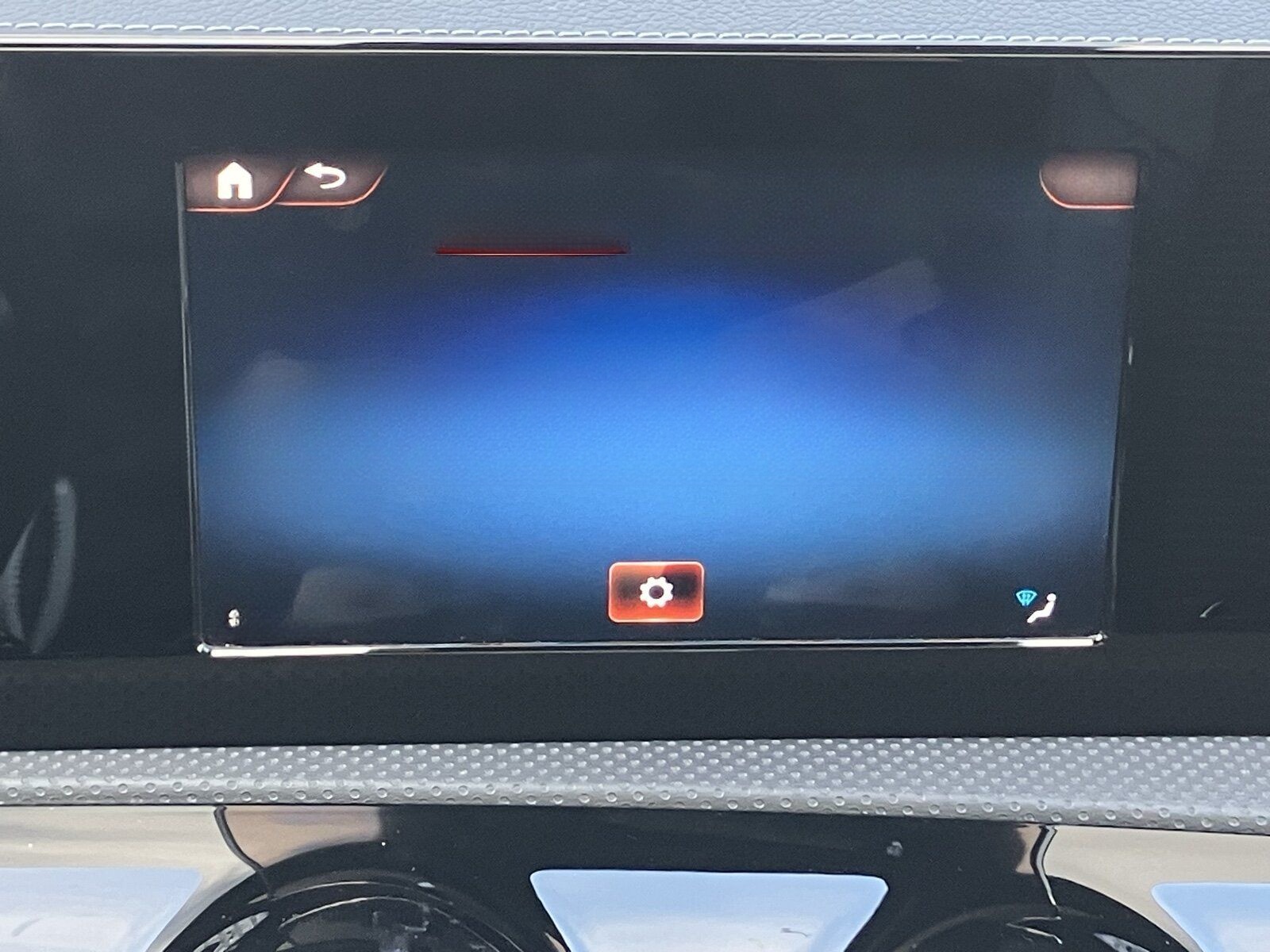 Mercedes-Benz CLA 250 e SB PROGRESSIVE APPLE PANO LED AMBIENTE foto 10