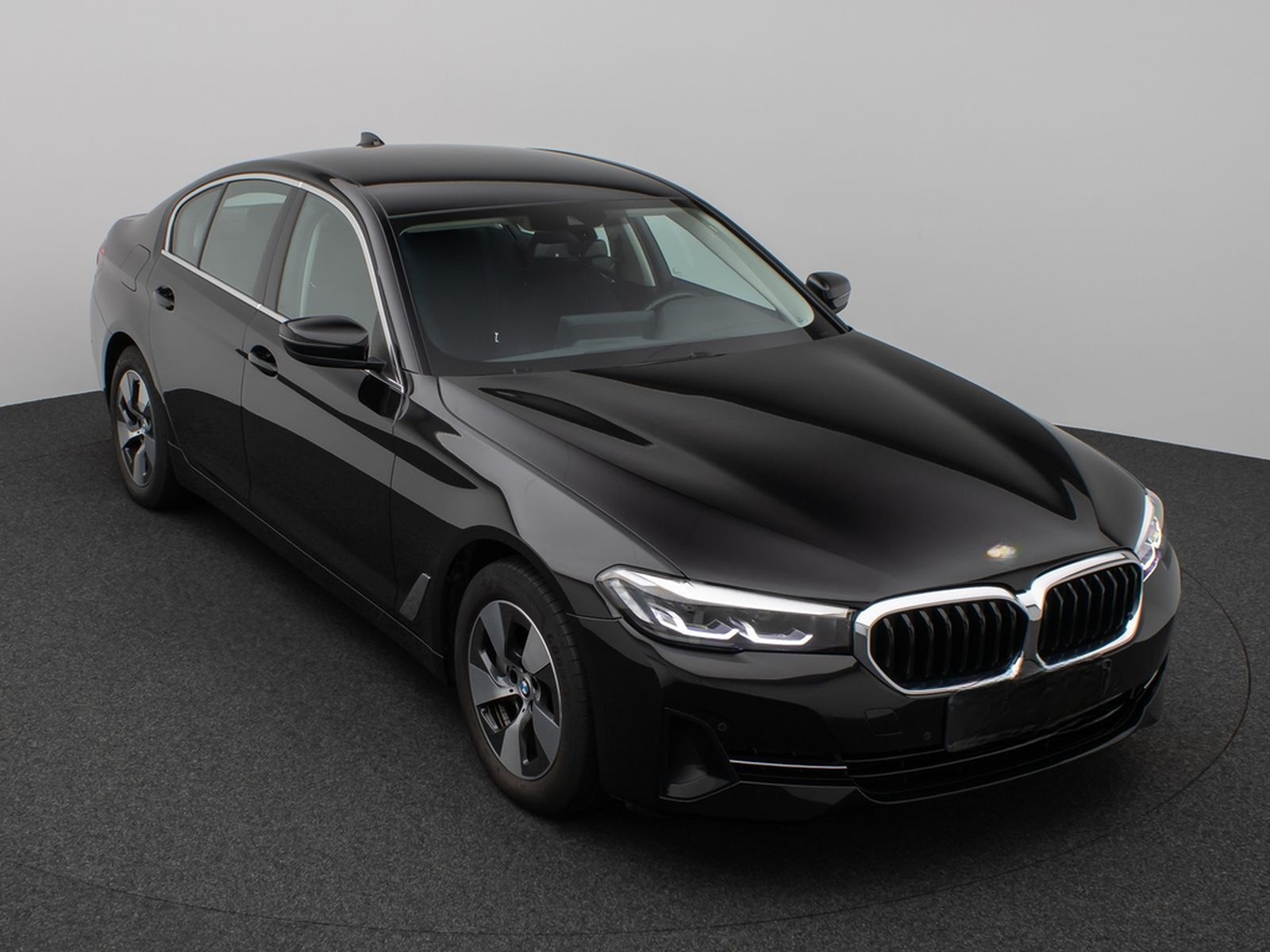 BMW 530i Lim.DAB CockPitPro PDC Sitzhzg Alarm LED foto 3