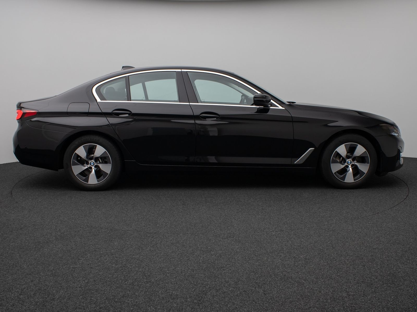 BMW 530i Lim.DAB CockPitPro PDC Sitzhzg Alarm LED foto 5