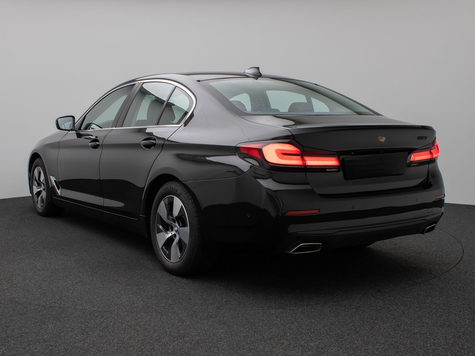 BMW 530i Lim.DAB CockPitPro PDC Sitzhzg Alarm LED foto 9