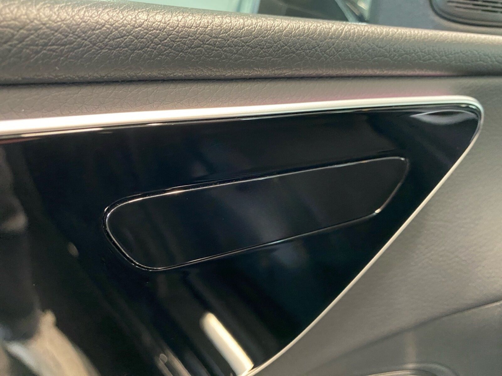 Mercedes-Benz C 200 T *AVANTGARDE*AHK*RFK*PANO*SHZ*LED*NAVI* foto 15
