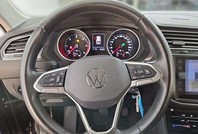 Volkswagen Tiguan 2.0TDI DSG Life RFK AHK ACC NAVI LED foto 23