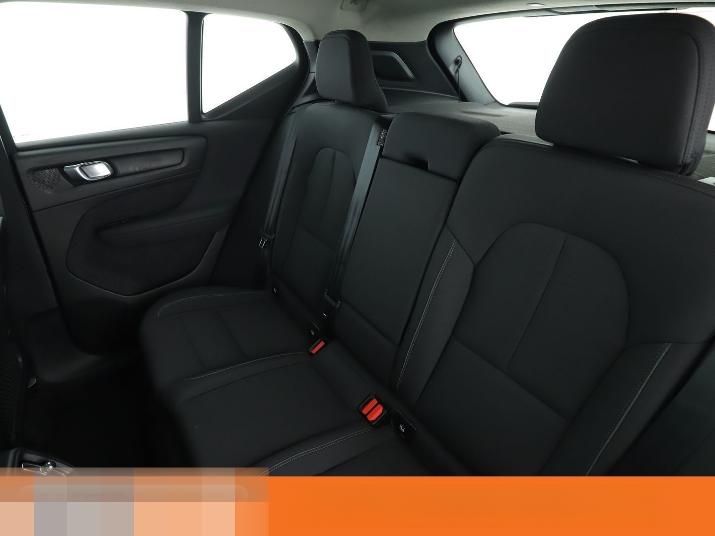 Volvo XC40 1.5 T3 Momentum Pro 2WD Aut.*NAVI*TEMPO*LED foto 14