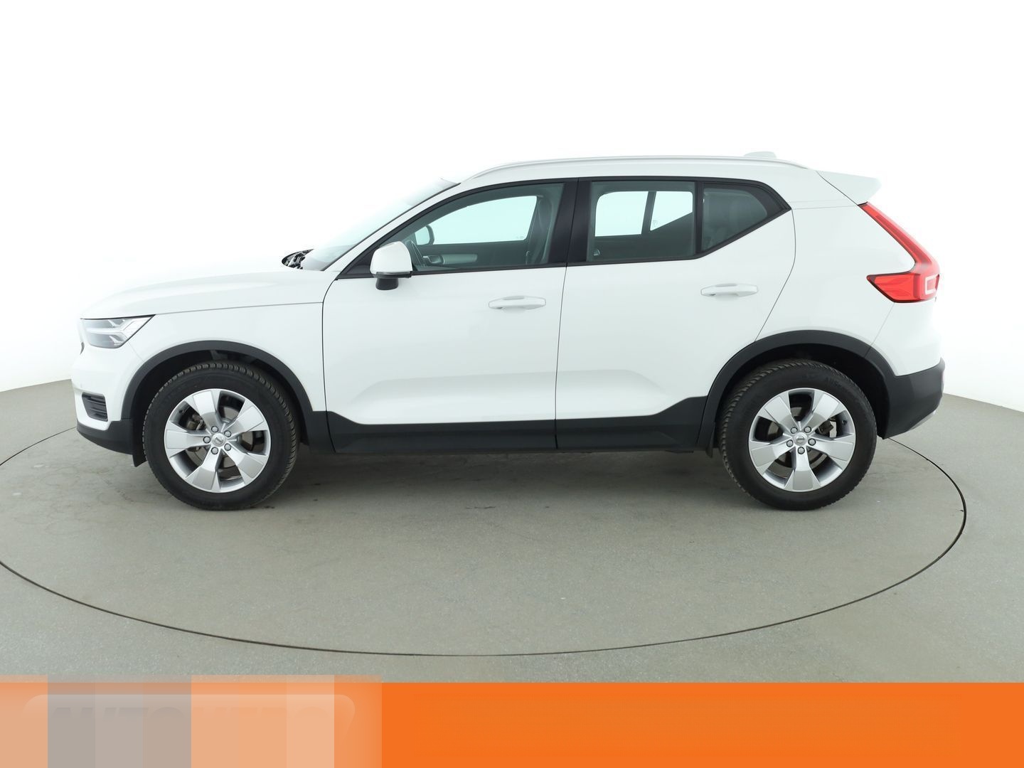 Volvo XC40 1.5 T3 Momentum Pro 2WD Aut.*NAVI*TEMPO*LED foto 3